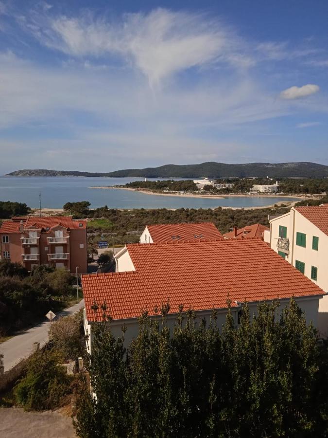Apartment Luka With Balcony, Sea View And Free Parking Sibenik Exterior photo